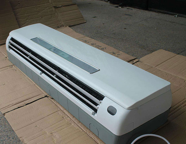 掛壁式風(fēng)機(jī)盤(pán)管